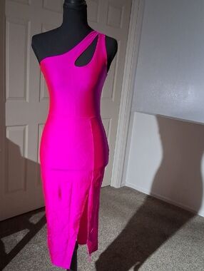 Timing Vibrant Pink Bodycon Dress